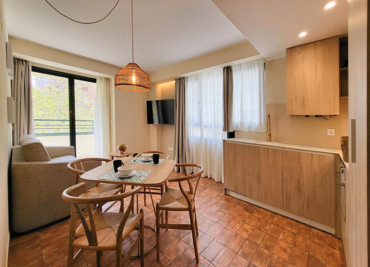 Apartamentos Las Ciencias C Валенсія Екстер'єр фото