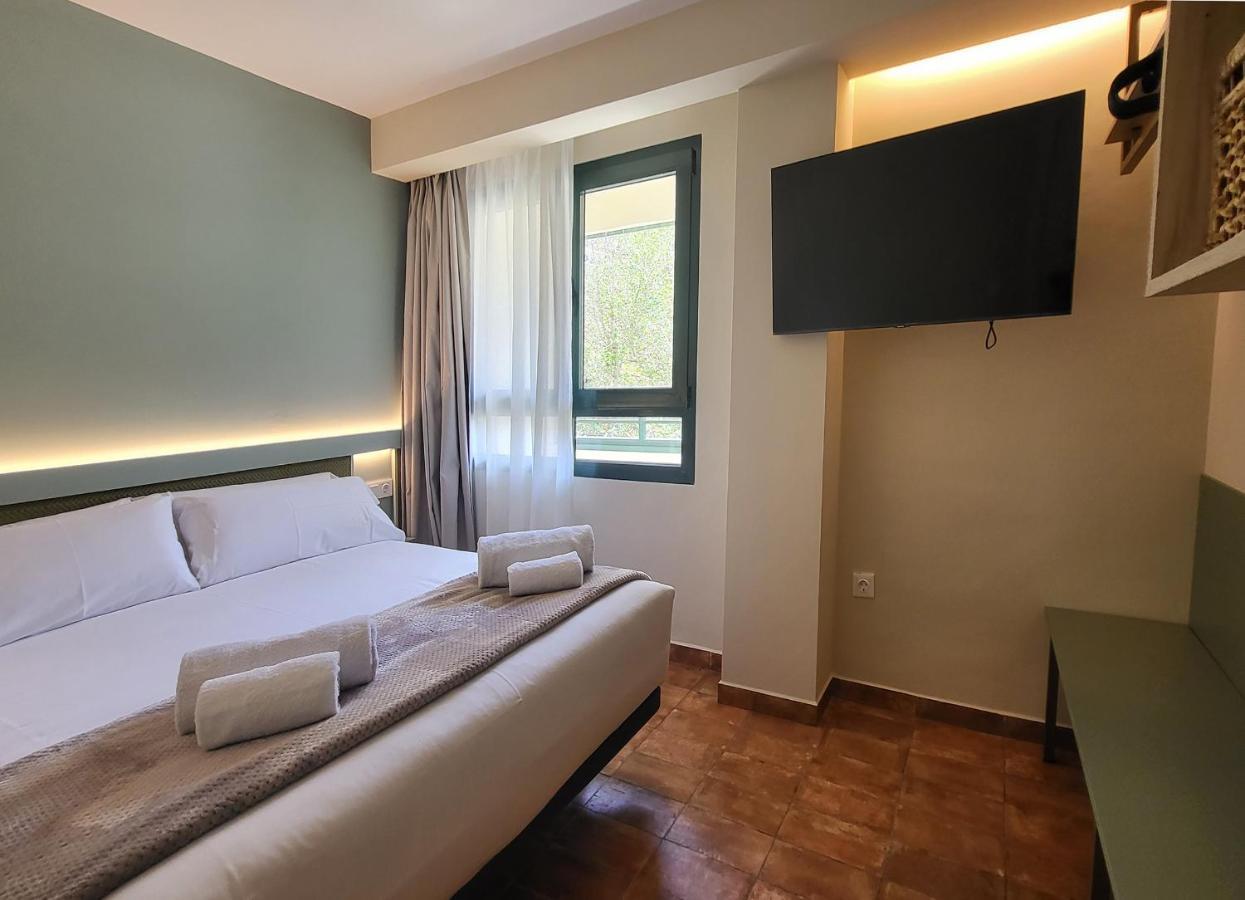 Apartamentos Las Ciencias C Валенсія Екстер'єр фото